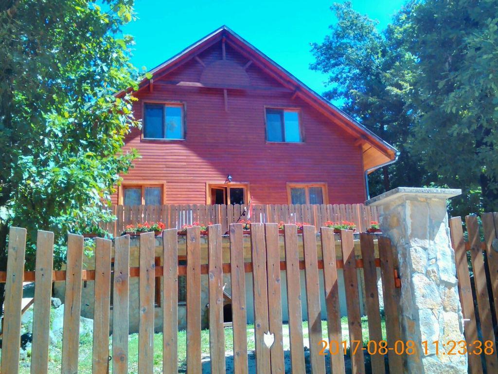Dobogoko Vendeghaz Hotel Exterior foto